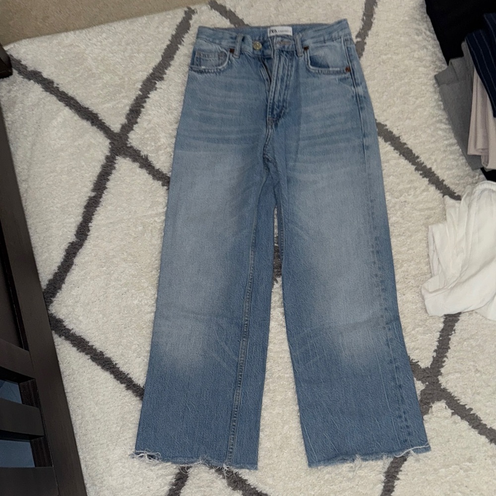 Zara High Waisted Denim Blue Jeans